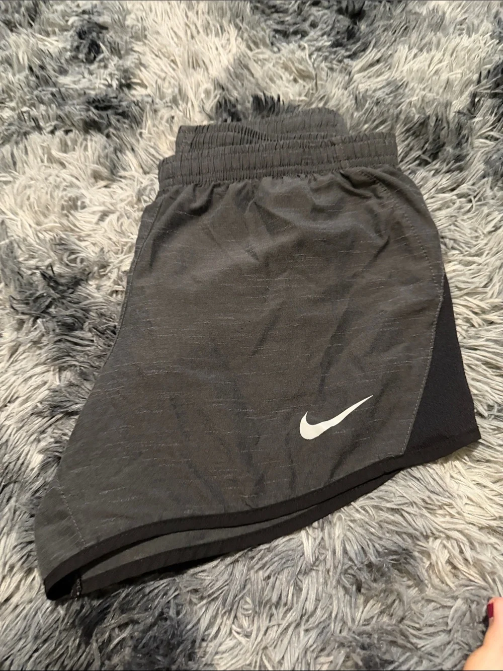 Nike ✨classic black